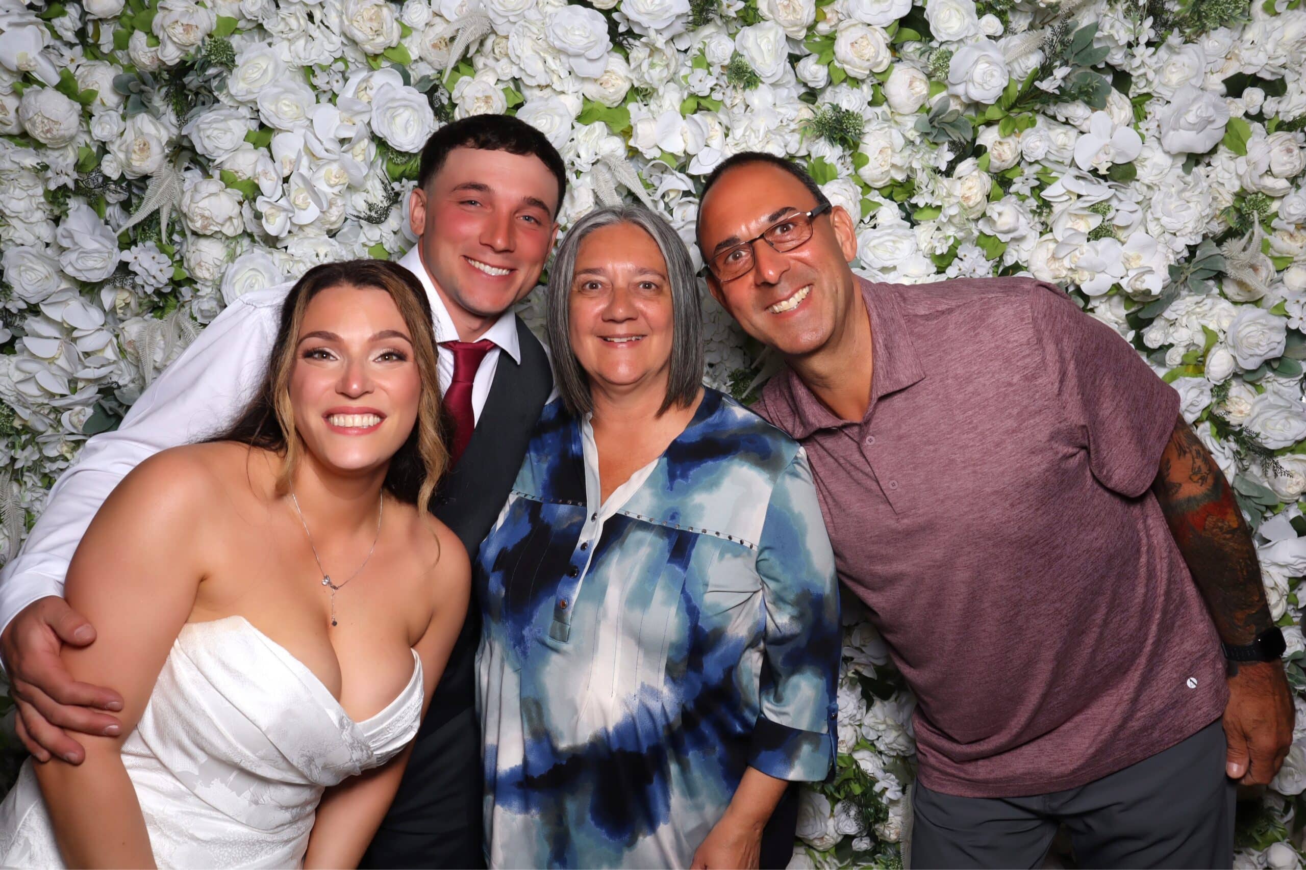 LaBelle Winery photo booth guests at a wedding in Derry, NH